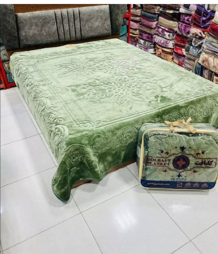 پتو یکنفره گلبافت برتر سایز ۱۶۰×۲۲۰ شناسنامهدار و بدون پرزدهی
